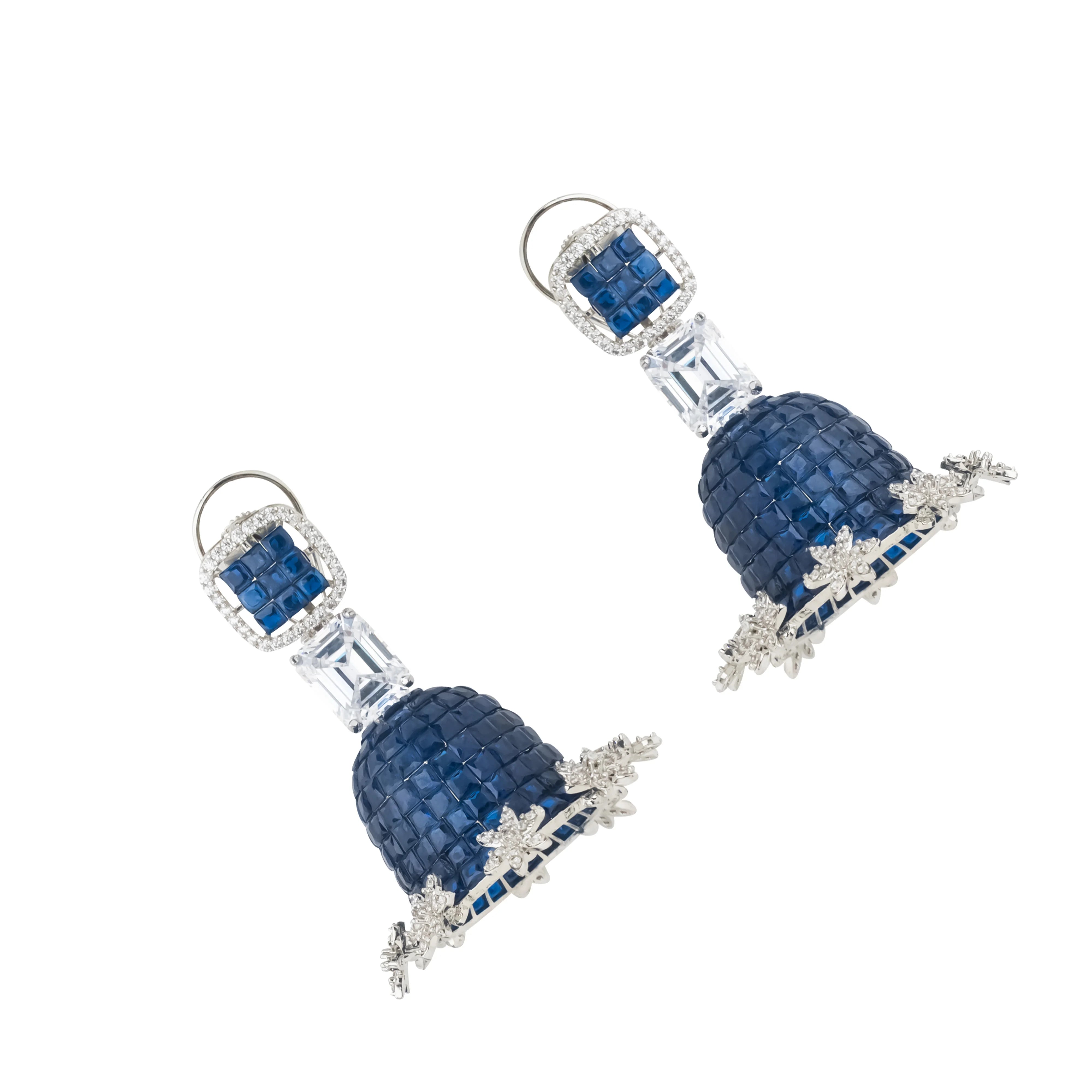 Metis’ Medallion - Gulf Blue