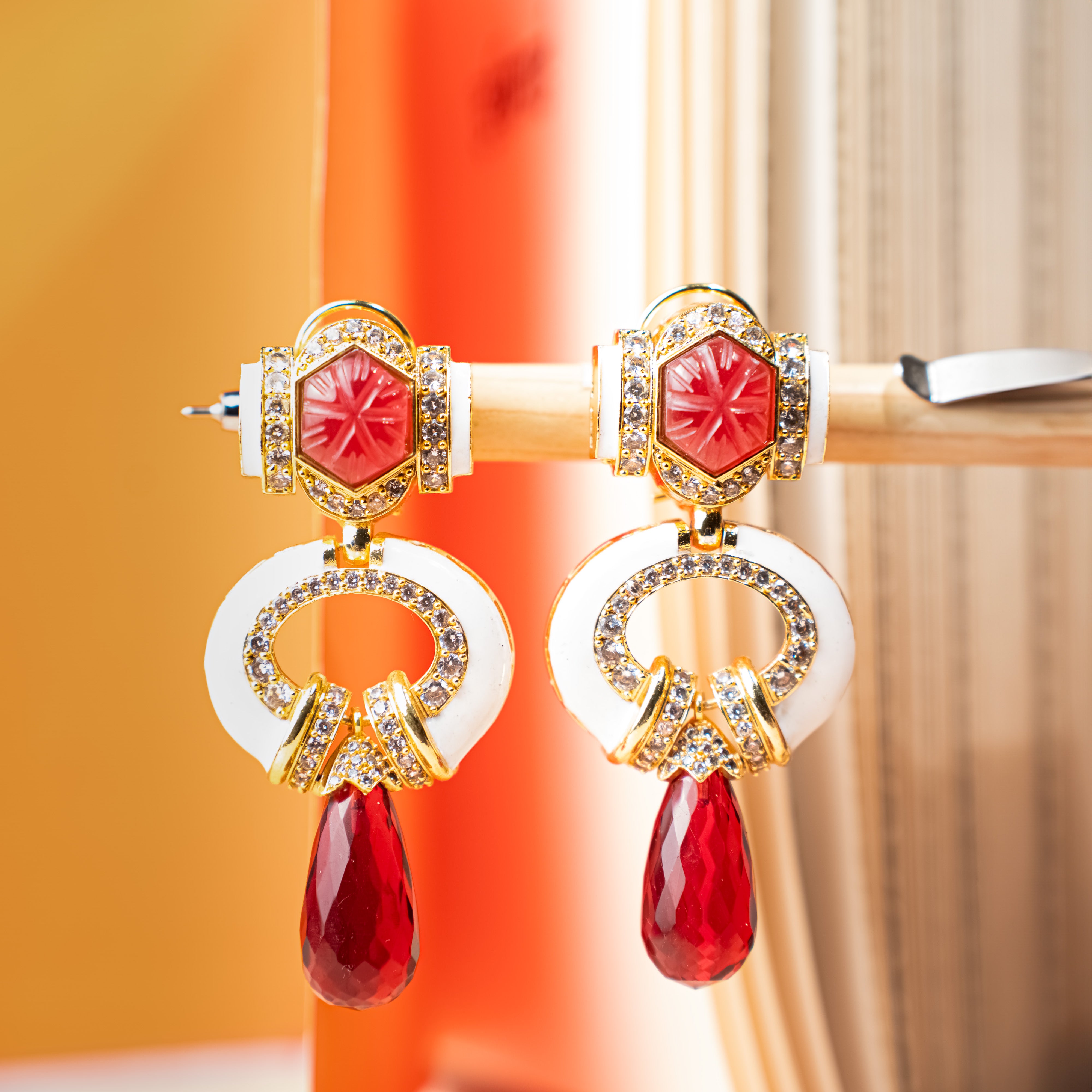 Phialic Splendor - Red