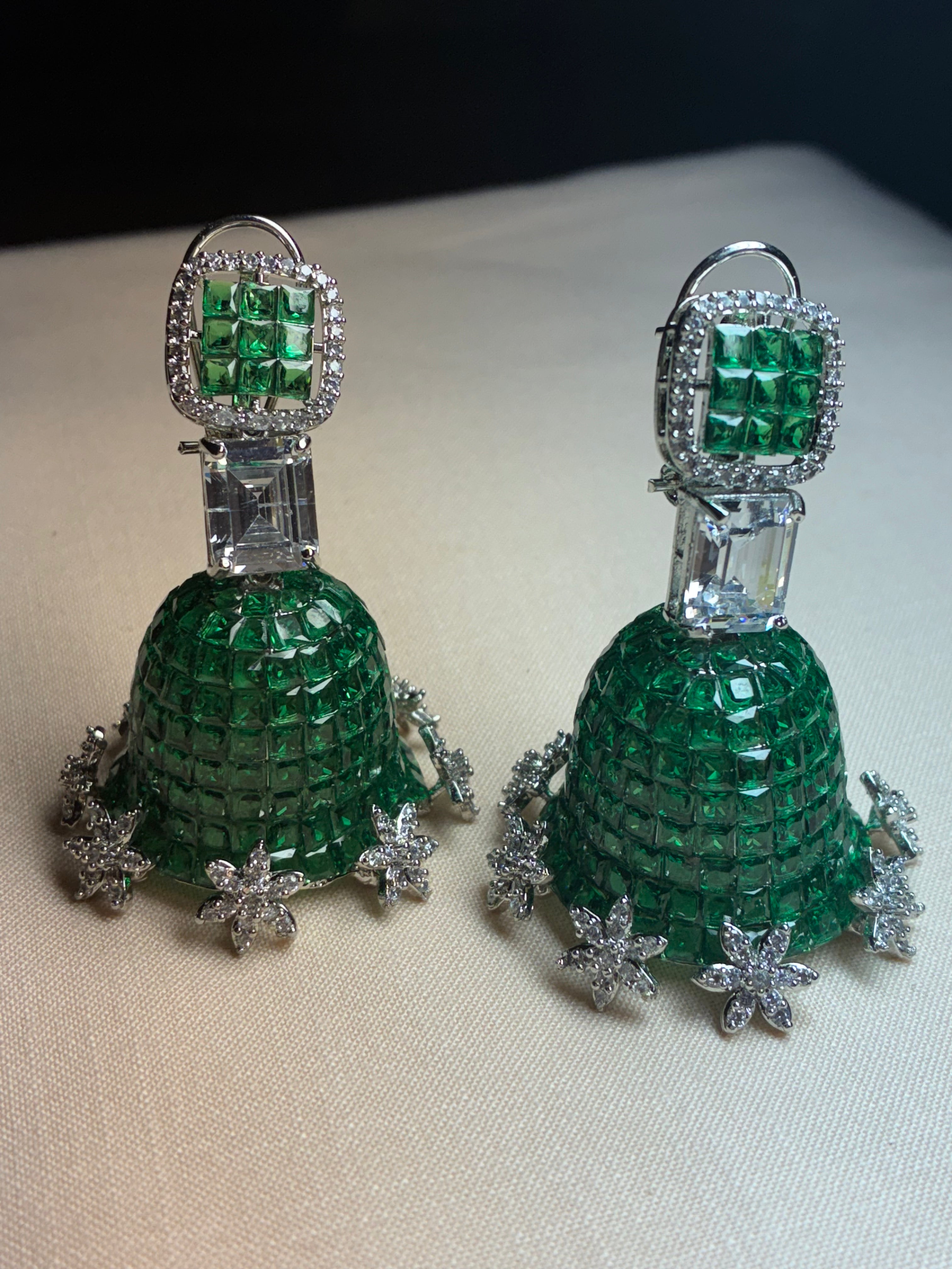 Metis’ Medallion - Green